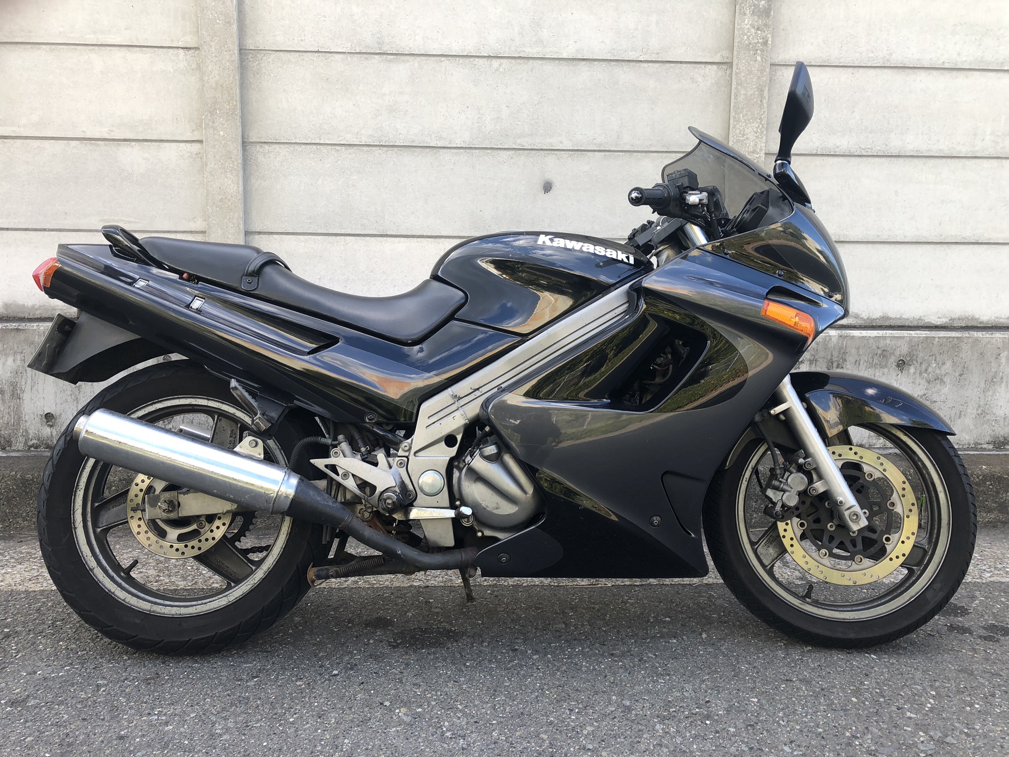 Kawasaki ZZR250［1993年式］